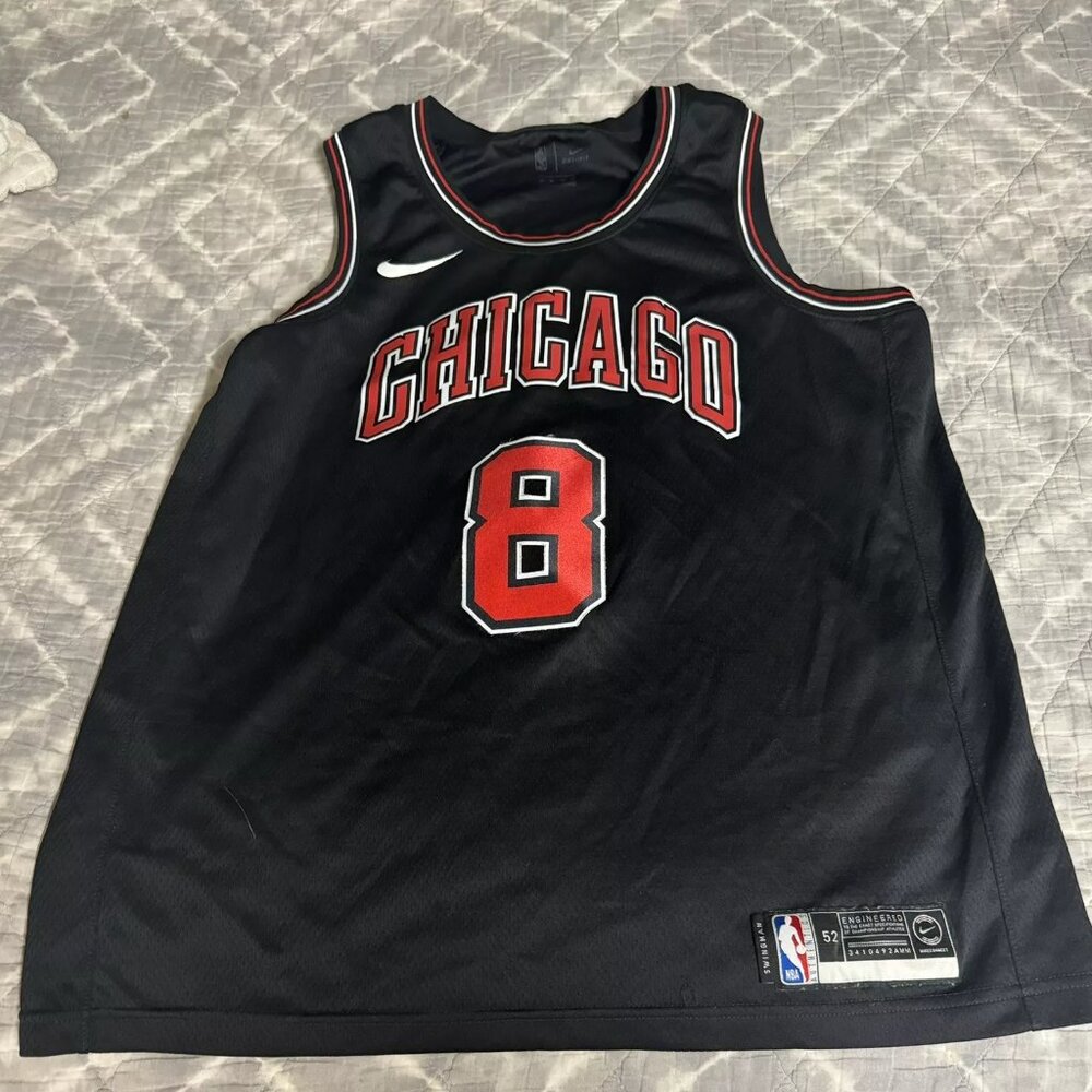 Size 52 Nike Chicago Bulls Jersey Mens Black Excellent Zach LaVine 8 Vapor‎ Knit